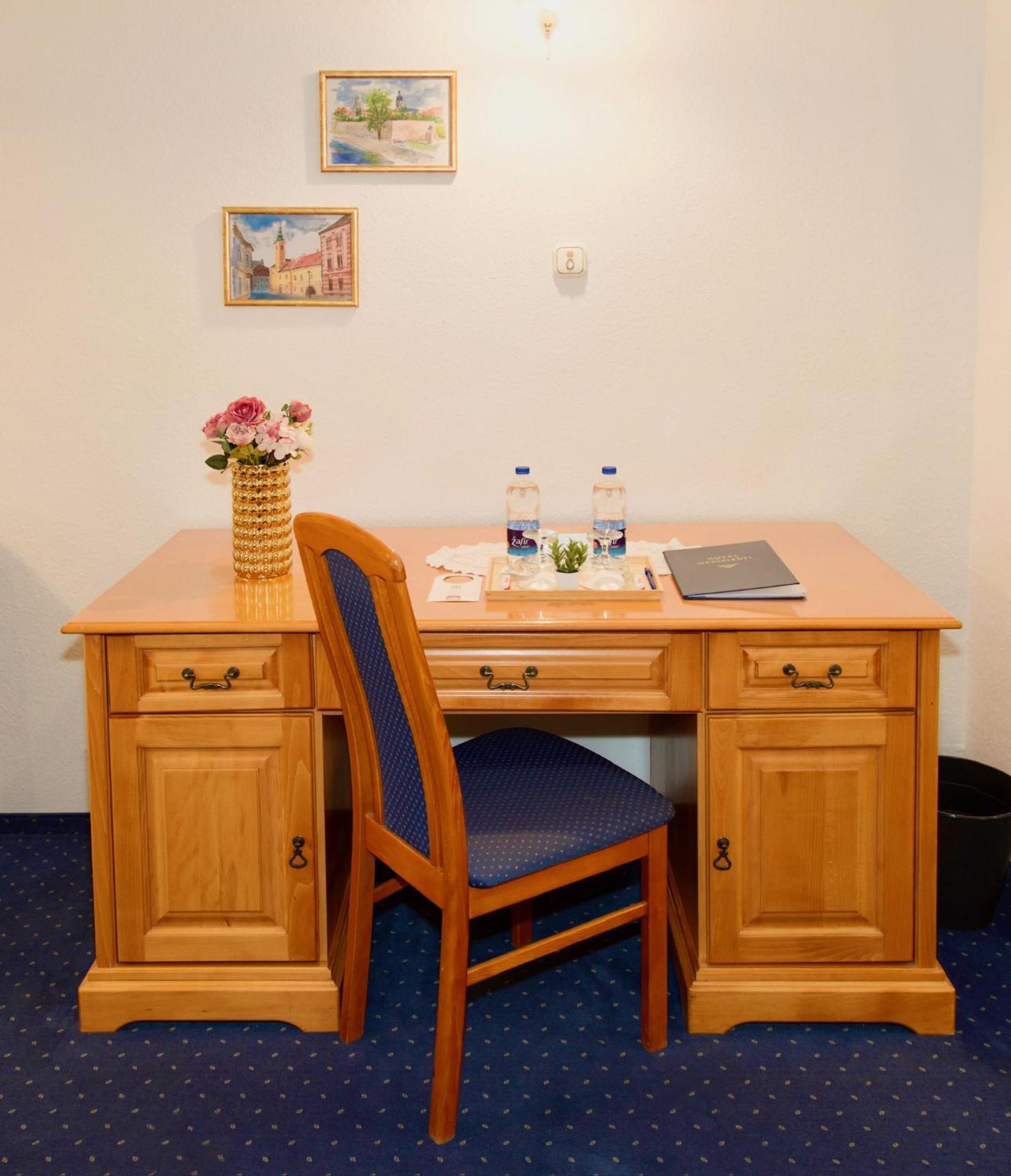 Hotel Wesselényi Győr Extérieur photo
