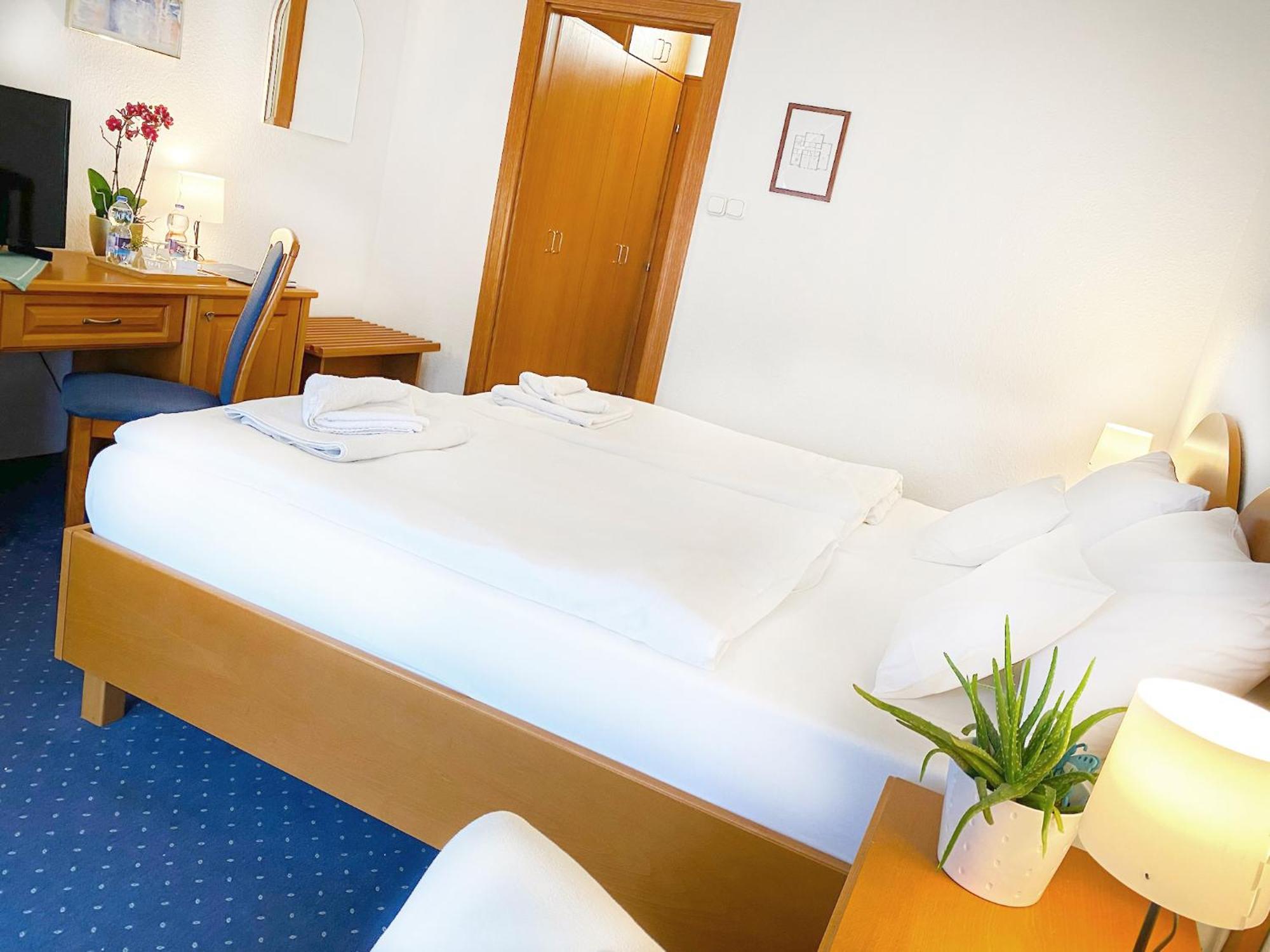 Hotel Wesselényi Győr Extérieur photo