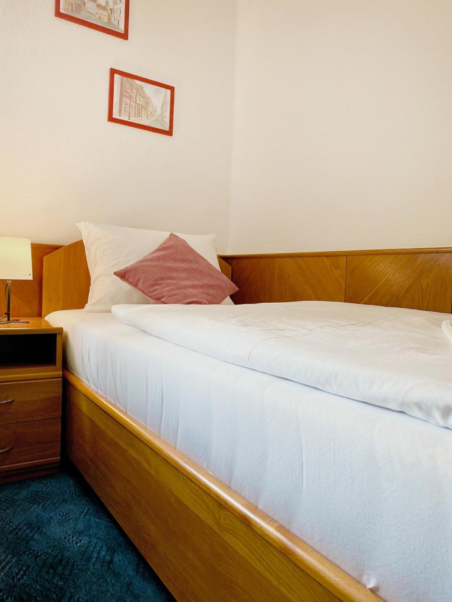 Hotel Wesselényi Győr Extérieur photo