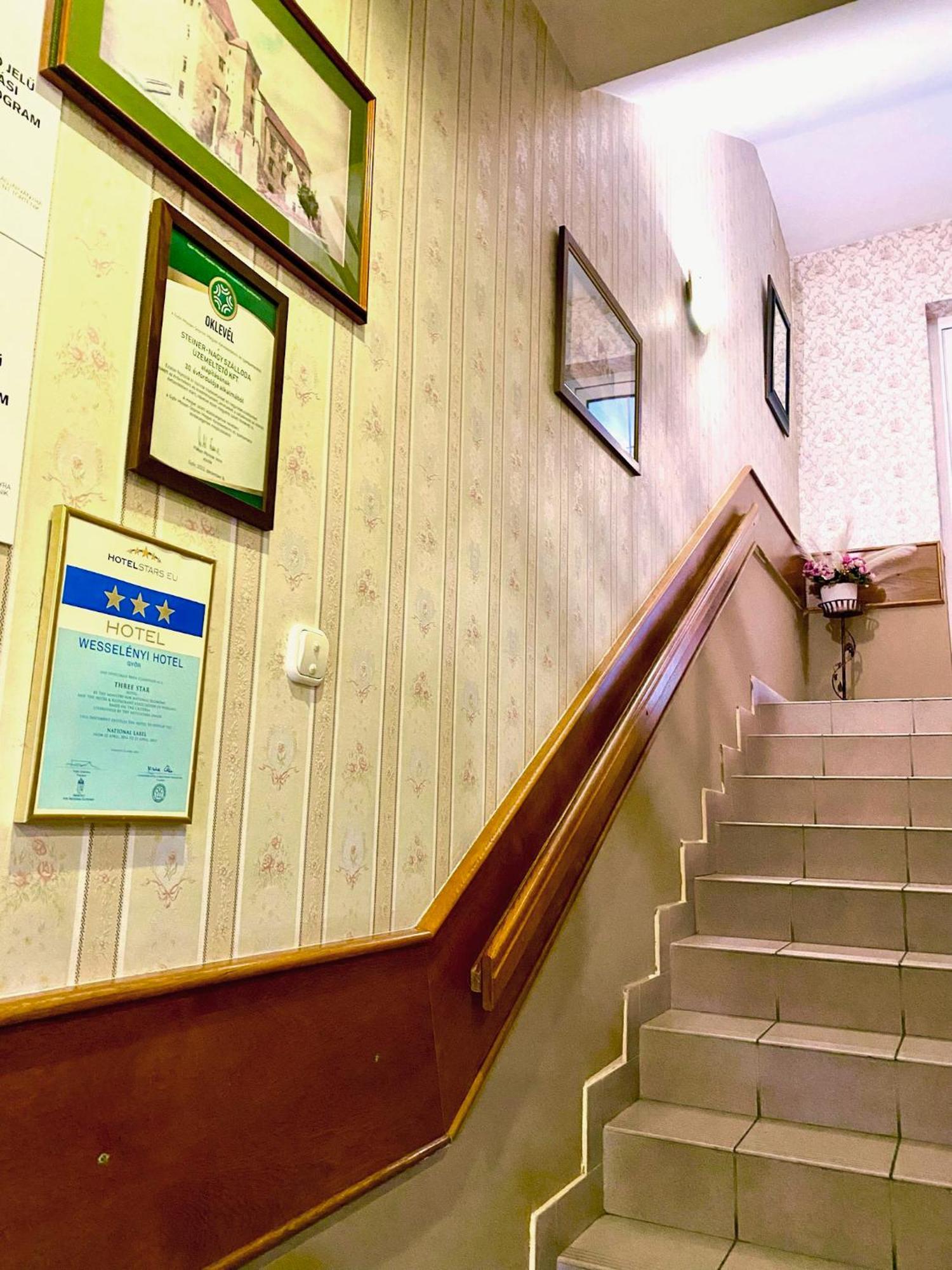 Hotel Wesselényi Győr Extérieur photo