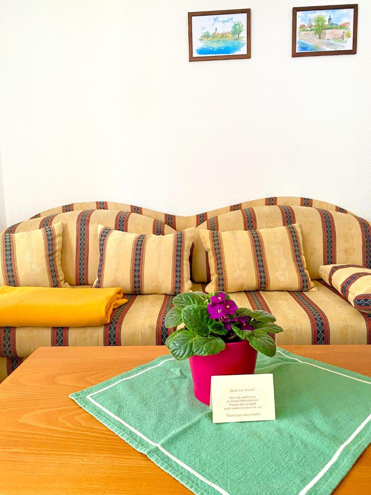 Hotel Wesselényi Győr Extérieur photo